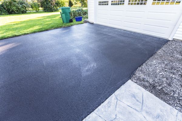 Pavement Sealcoating in Temecula